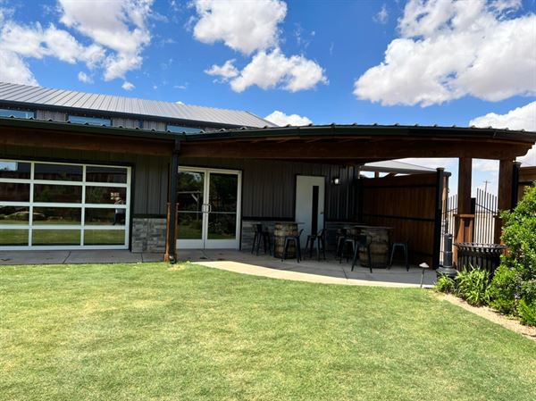 Broken Spur Event Center