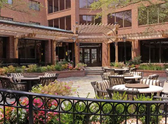 DoubleTree Suites by Hilton Charlotte SouthPark