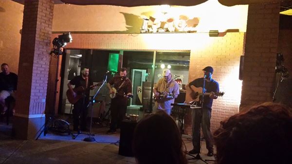 Puddle Jumpers Lakeside Grill & Bar