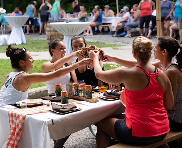 New Holland Brewing Pub on 8th