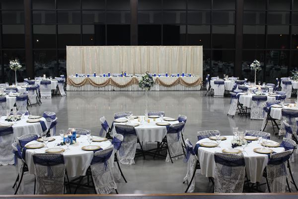 De Smet Event & Wellness Center