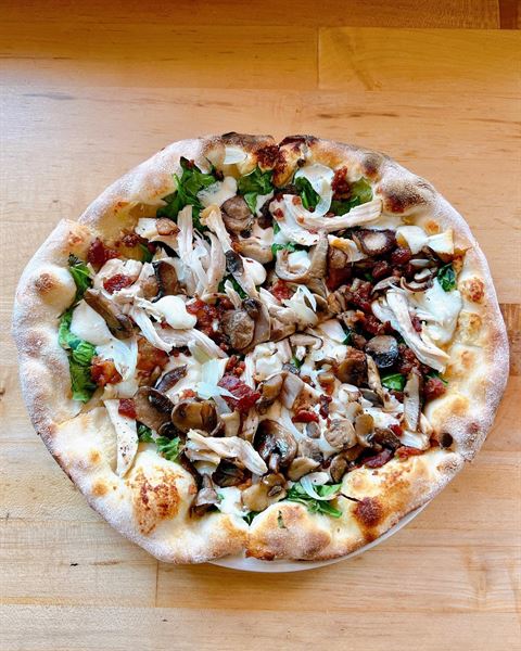 Radius Pizzeria & Pub