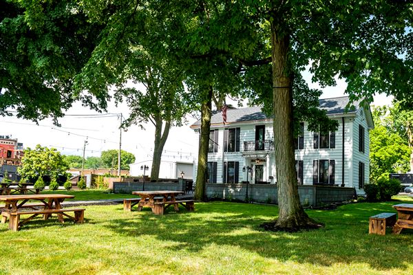 Folktale Event Center LLC