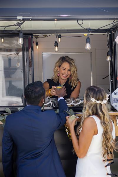 On The House Mobile Bar