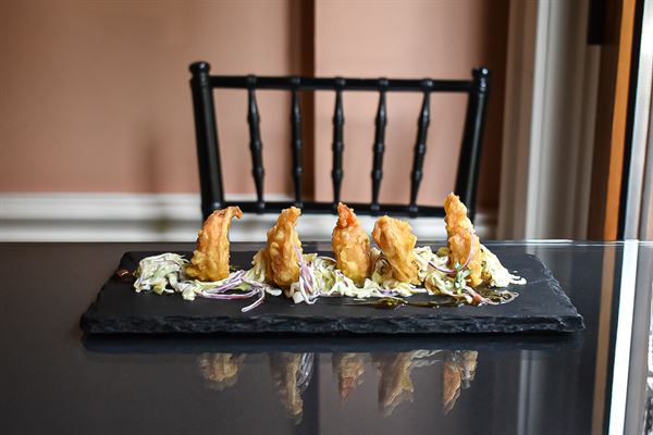 Elizabeth's Gone Raw