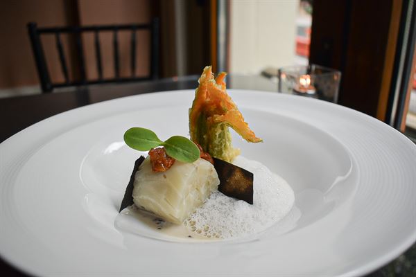 Elizabeth's Gone Raw