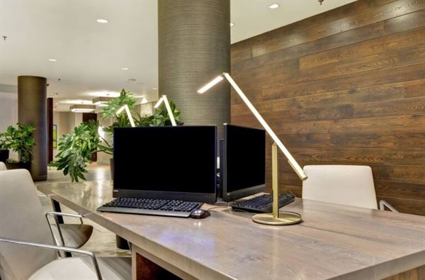 Embassy Suites by Hilton Minneapolis - Airport