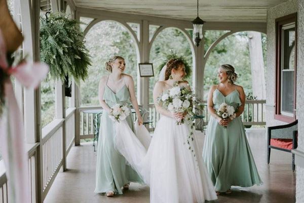 The Inn at Ragged Edge