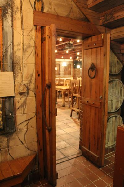 R Wine Cellar on Penn