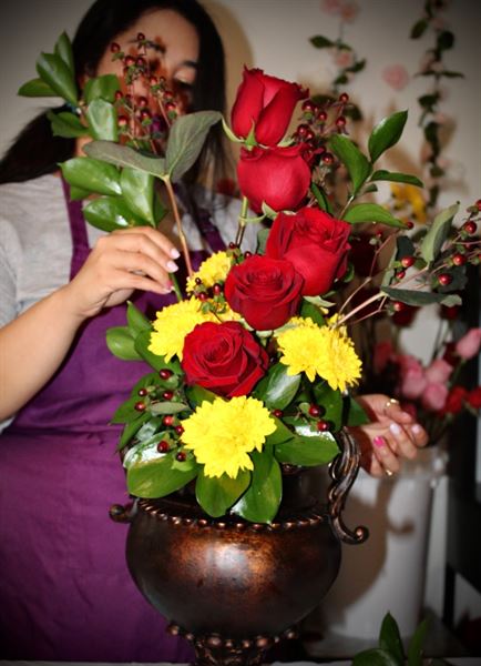 Elofigue Florals & More