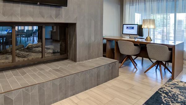 DoubleTree by Hilton Harrisonburg