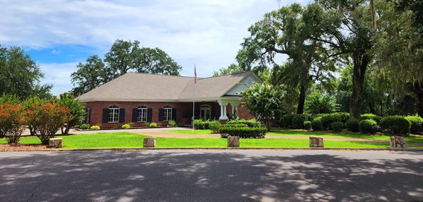 The Great Lawn at Hickory Hill Country Club and Resort
