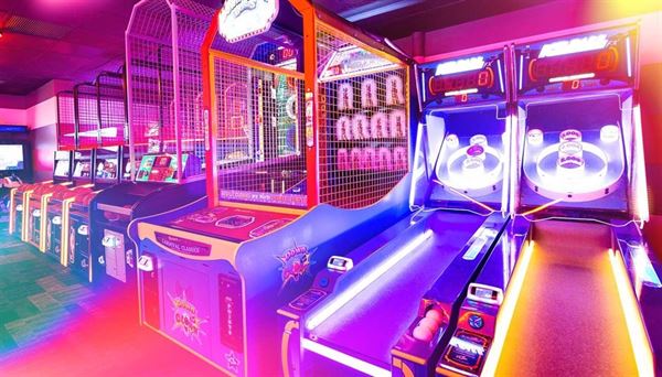 AMF East Carolina Lanes