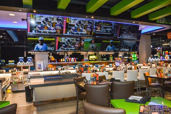 Dave & Buster's Edina