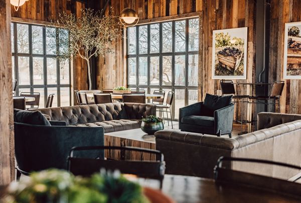 Signor Vineyards Harvest Room