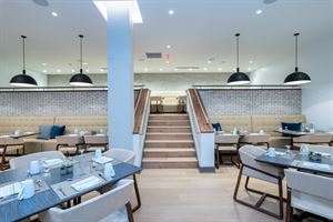 Leo and Liv Restaurant