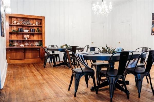 Magnolia Manor Venue, Farm, and Inn