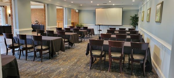 Hunting Hills Country Club