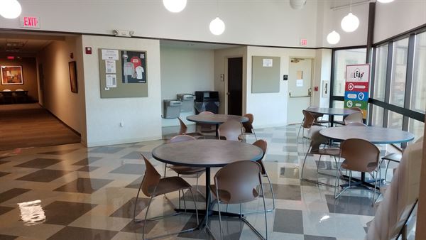 Indiana Wesleyan University, Dayton Ed. Center