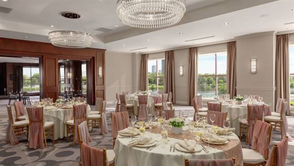 DoubleTree Suites by Hilton Boston - Cambridge