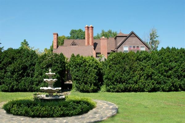 Longacre Bed & Breakfast