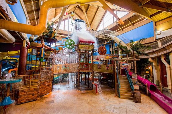Castaway Bay Indoor Waterpark Resort