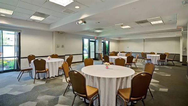 Hyatt Place Baltimore/BWI Airport