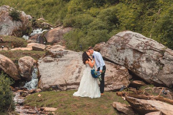 Weddings Over Waterfalls