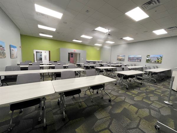 Orion Coworking - AECOM