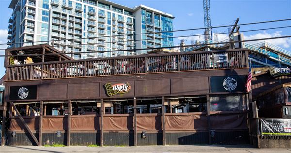 Loser's Bar & Grill Nashville Midtown