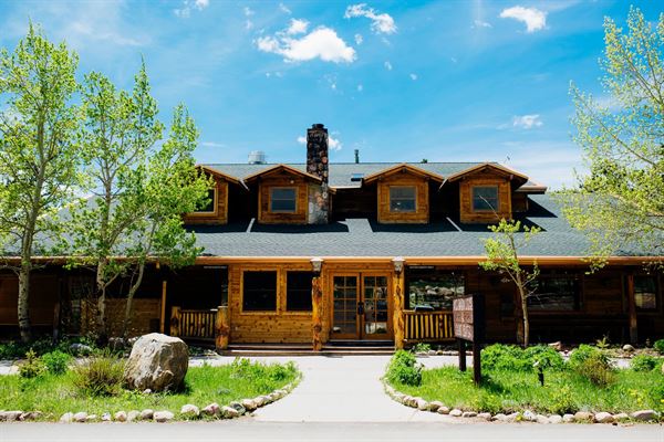 Wild Basin Lodge
