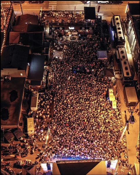 Loser's Bar & Grill Nashville Midtown