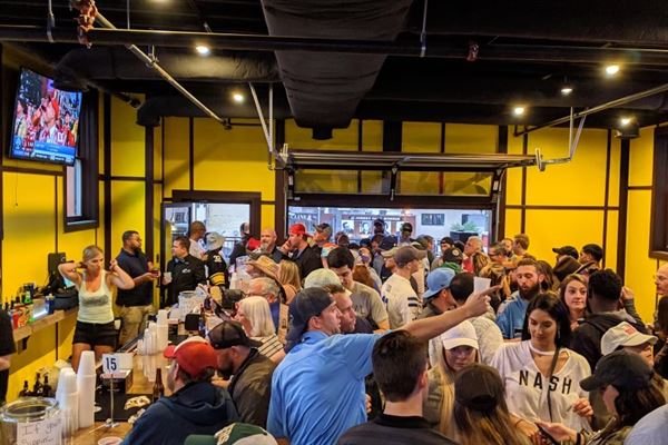 Loser's Bar & Grill Downtown Nashville