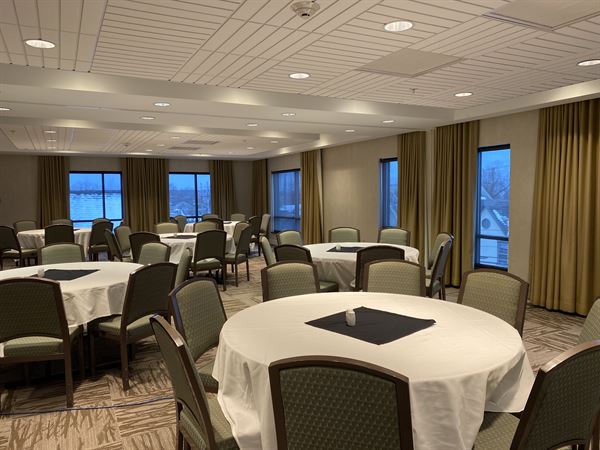 Hilton Garden Inn Burlington Downtown