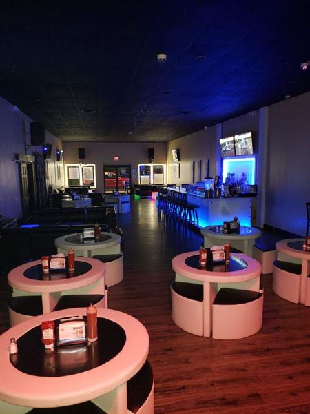 Harold's Chicken and Ice Bar