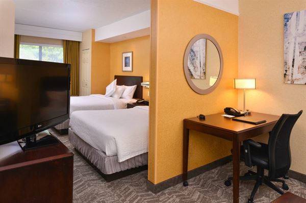 SpringHill Suites Pittsburgh Mills