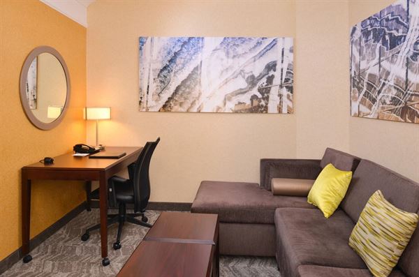 SpringHill Suites Pittsburgh Mills