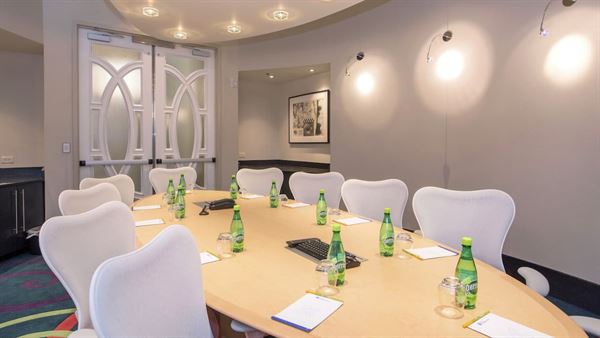 Hilton Garden Inn Raleigh /Crabtree Valley