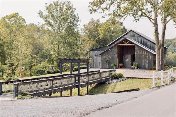Creekside Barn