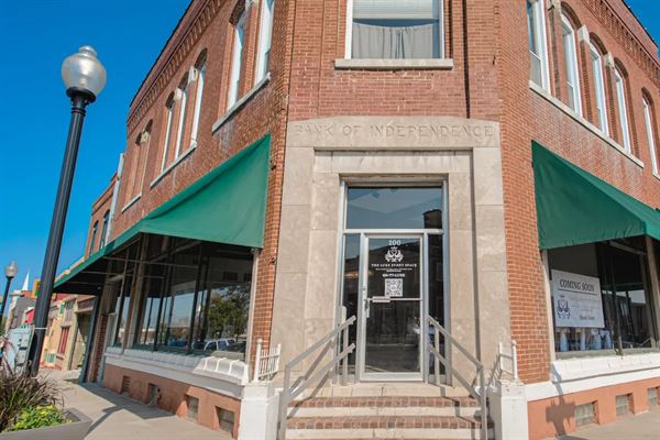 THE LUXE EVENT SPACE