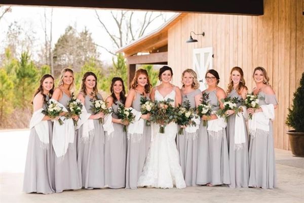 Spring Hill Farm Wedding and Event Center