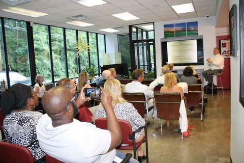 ARTclectic Art Gallery