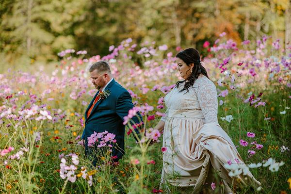 River Cliff Event Venue