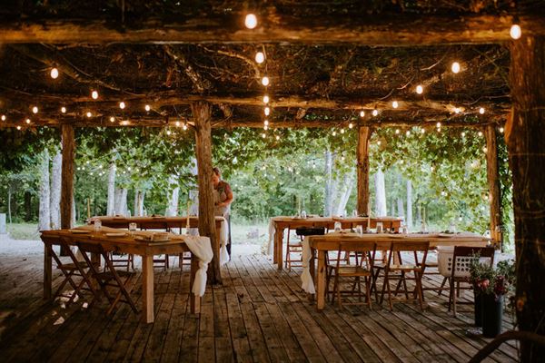 River Cliff Event Venue