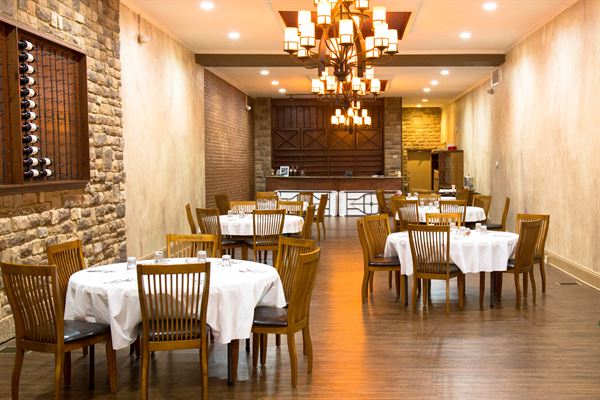 Ezio's Italian Restaurant & Catering