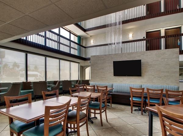 GreenTree Hotel Houston Hobby