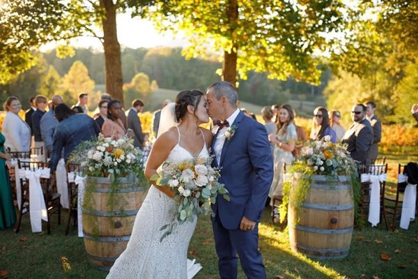 Pilot Mountain Vineyards & Weddings