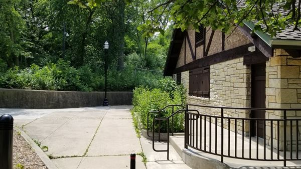 Dan Ryan Pavilion Forest Preserves of Cook County