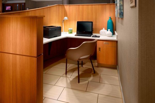 SpringHill Suites Bakery Square