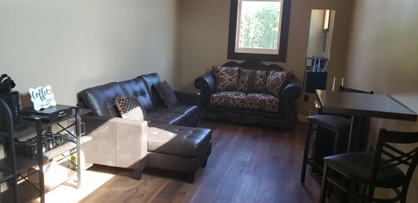 The English Country Barn